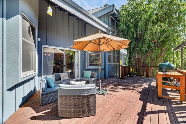 3940 Bannister Rd, Fair Oaks, CA 95628