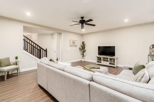 8454 Bova Court, Pickerington, OH 43147