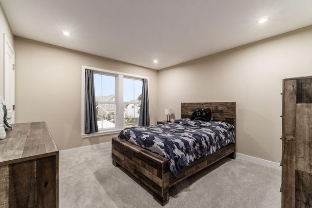 8454 Bova Court, Pickerington, OH 43147