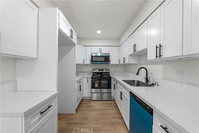 836 E Pillsbury, Lancaster, CA 93535