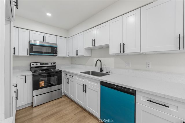 836 E Pillsbury, Lancaster, CA 93535