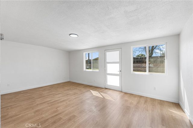 836 E Pillsbury, Lancaster, CA 93535