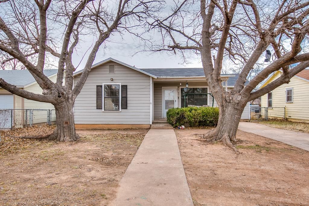 2621 Guadalupe Street, San Angelo, TX 76901
