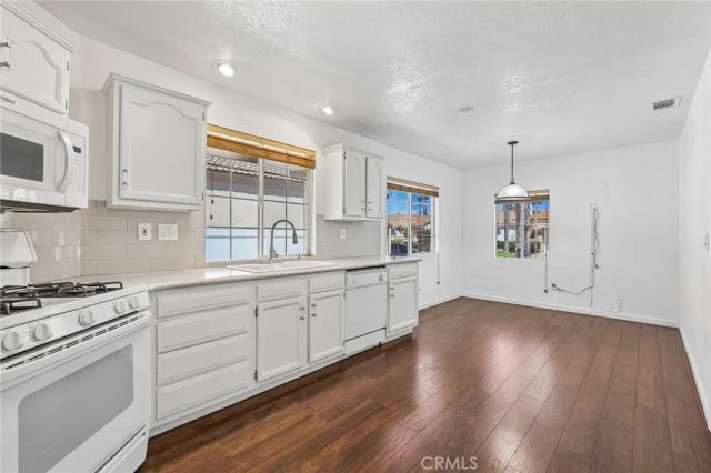 24181 Corte Cordoba, Murrieta, CA 92562