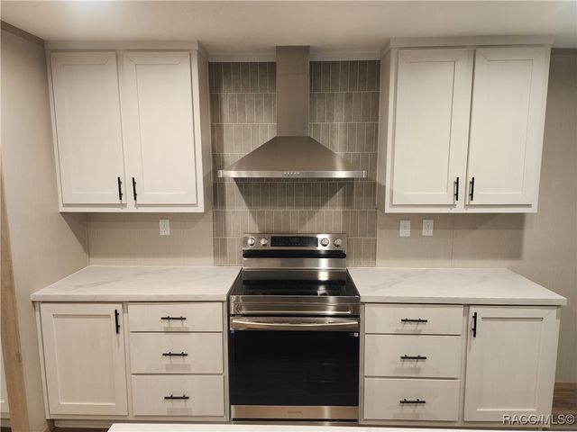 7513 W Dunklin Street, Dunnellon, FL 34433