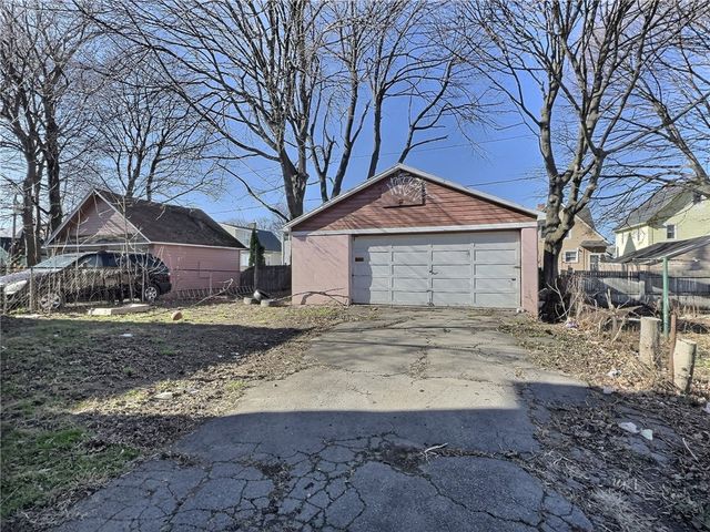 190 Weaver Street, Rochester, NY 14621