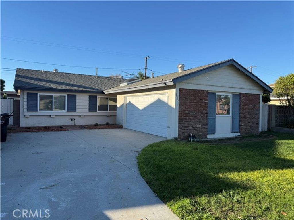 9035 Chaney Avenue, Downey, CA 90240