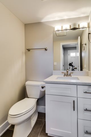 3119 Lake Avenue E, Wilmette, IL 60091