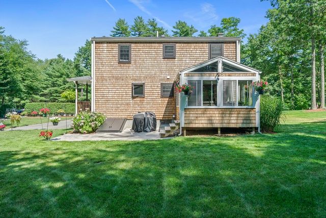 6 Stonewall Ter, Kingston, MA 02364