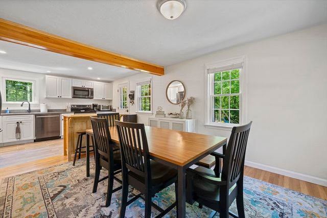 6 Stonewall Ter, Kingston, MA 02364