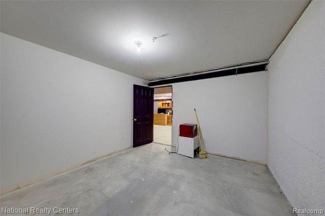 1203 Abigail Court, Walled Lake, MI 48390