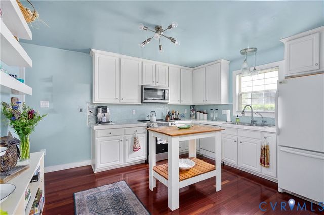 2402 Essex Rd, Henrico, VA 23228