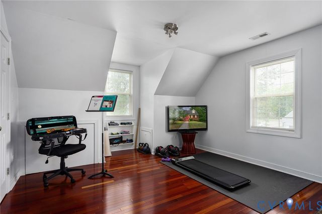 2402 Essex Rd, Henrico, VA 23228