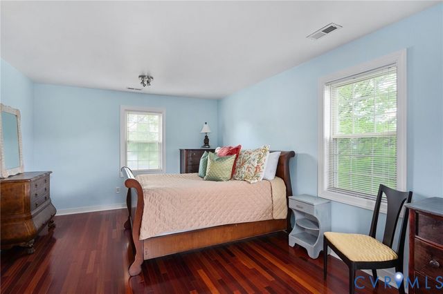 2402 Essex Rd, Henrico, VA 23228