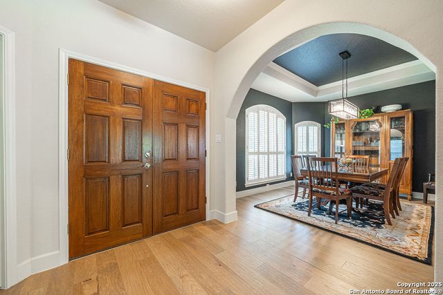 250 Tailwind Dr, Seguin, TX 78155