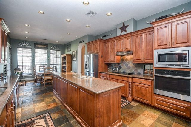 3535 Mccrary Road, Richmond, TX 77406