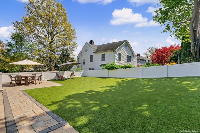 148 Locust Avenue, Scarsdale, NY 10583