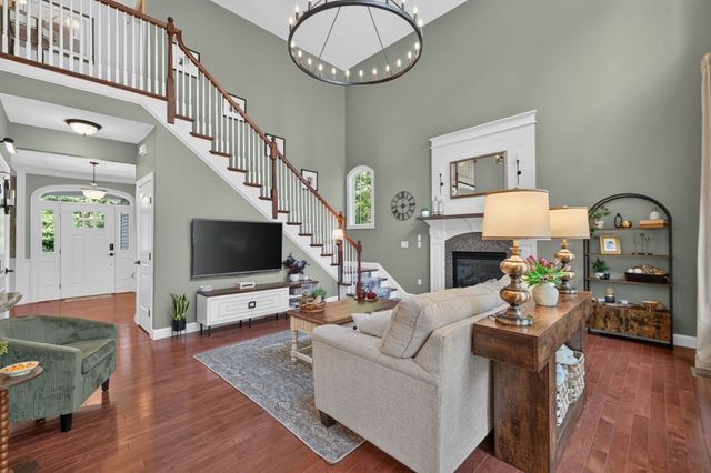 155 Blackstone St, Bellingham, MA 02019