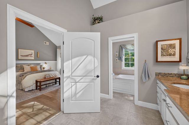 155 Blackstone St, Bellingham, MA 02019