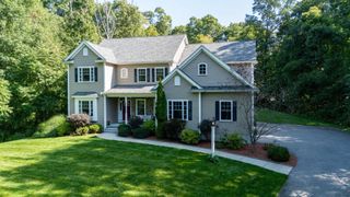 155 Blackstone St, Bellingham, MA 02019