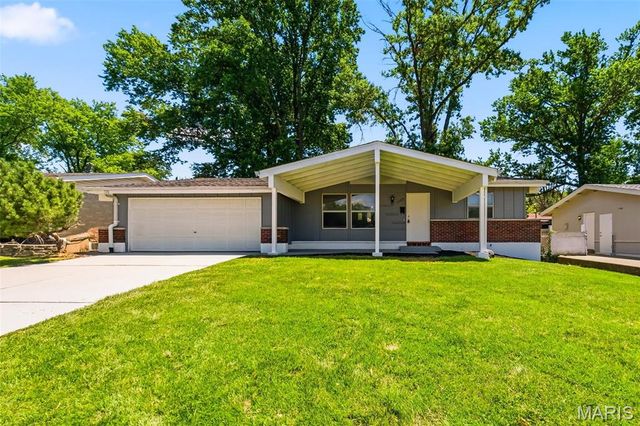11160 landseer Drive, St Louis, MO 63136