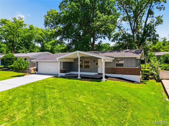 11160 landseer Drive, St Louis, MO 63136