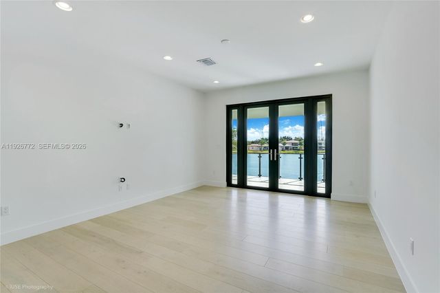 8095 Crystal Downs Avenue, Boca Raton, FL 33434