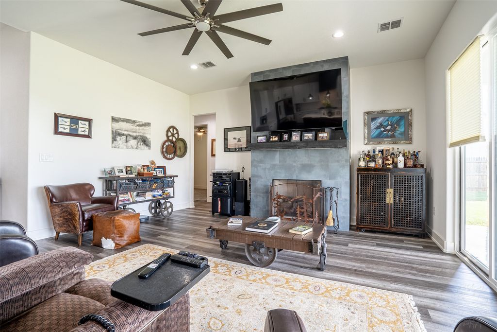 1137 County Road 337, Glen Rose, TX 76043 — photo 3