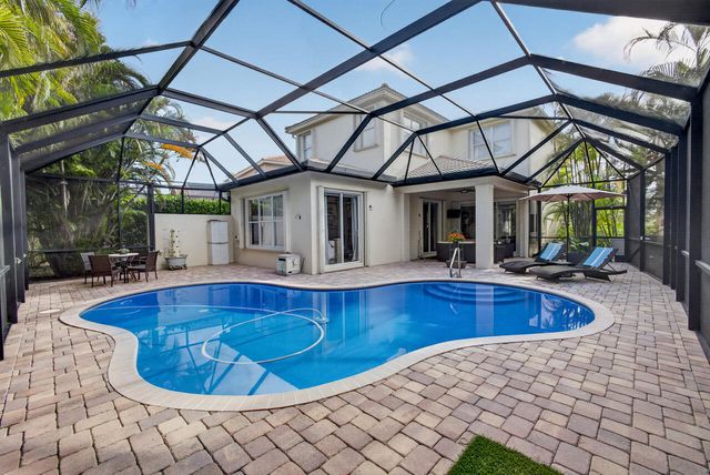 251 Isle Verde Way, Palm Beach Gardens, FL 33418