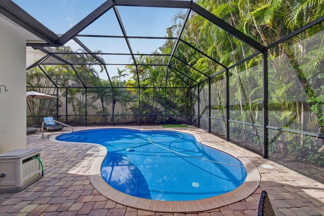 251 Isle Verde Way, Palm Beach Gardens, FL 33418