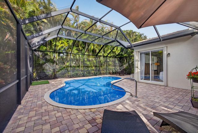 251 Isle Verde Way, Palm Beach Gardens, FL 33418