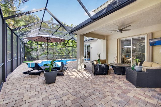 251 Isle Verde Way, Palm Beach Gardens, FL 33418