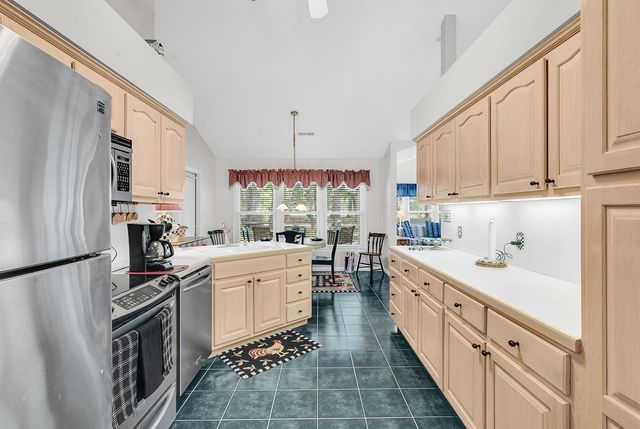 9617 Sandpiper Ct., Myrtle Beach, SC 29572