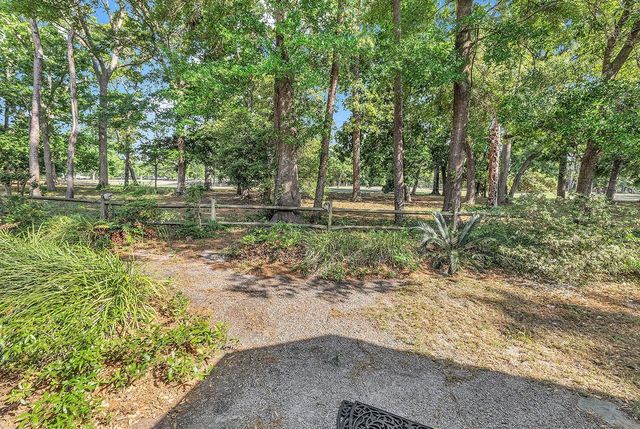 9617 Sandpiper Ct., Myrtle Beach, SC 29572