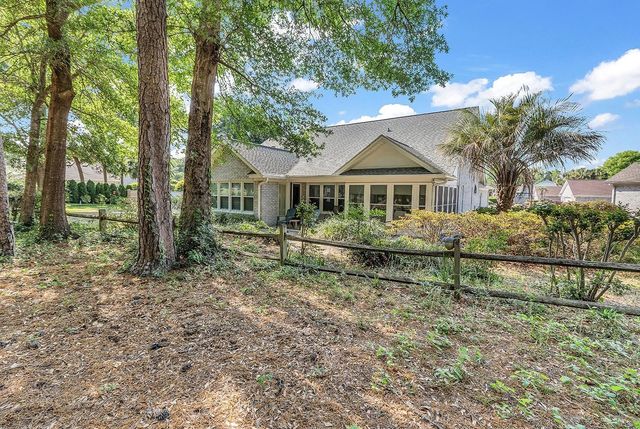 9617 Sandpiper Ct., Myrtle Beach, SC 29572