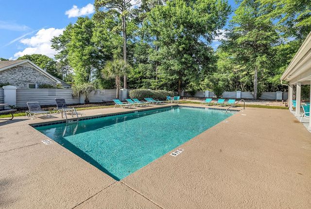 9617 Sandpiper Ct., Myrtle Beach, SC 29572