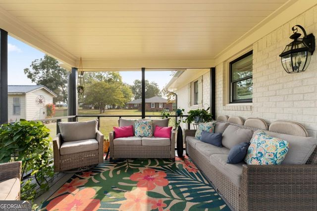 103 Main Street, Taylorsville, GA 30178