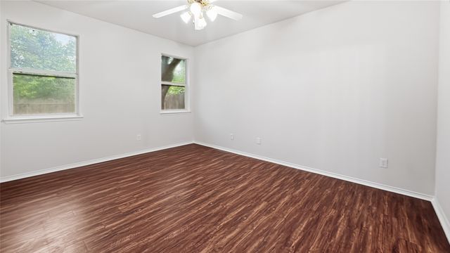 10517 Fossil Hill Drive, Fort Worth, TX 76131