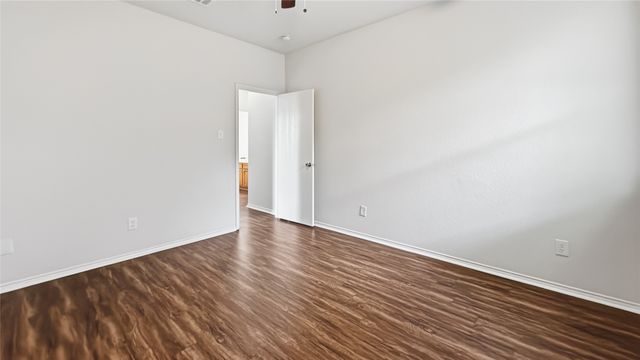 10517 Fossil Hill Drive, Fort Worth, TX 76131
