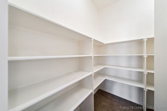 11801 E 105th Place N, Owasso, OK 74055