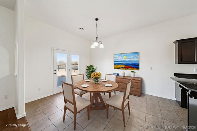 11801 E 105th Place N, Owasso, OK 74055