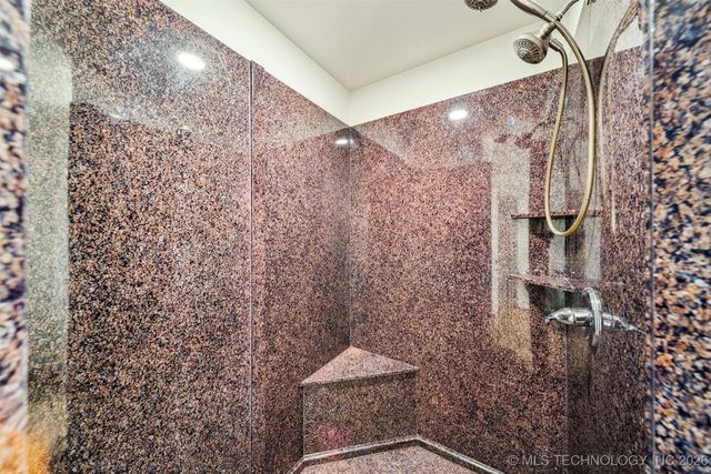 11801 E 105th Place N, Owasso, OK 74055