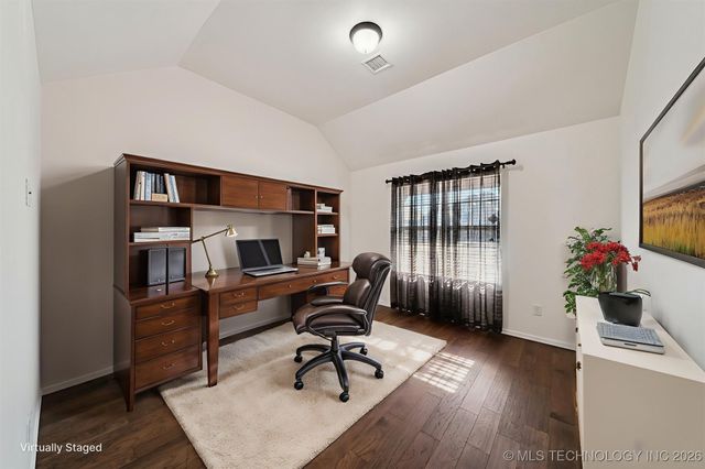 11801 E 105th Place N, Owasso, OK 74055