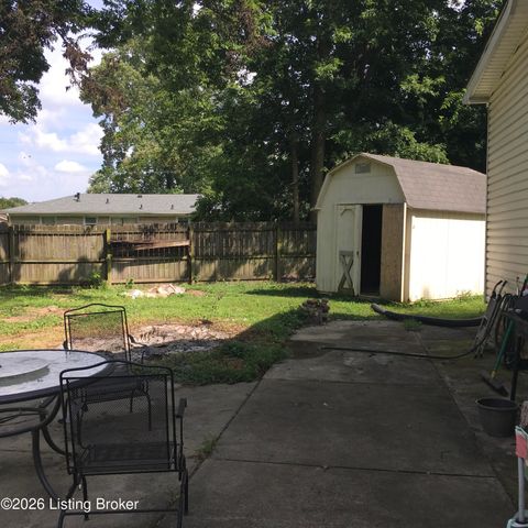 5111 Terry Rd, Louisville, KY 40216