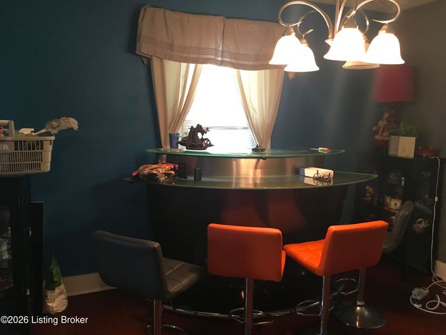 5111 Terry Rd, Louisville, KY 40216