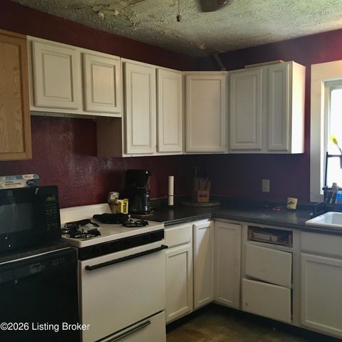 5111 Terry Rd, Louisville, KY 40216