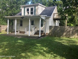 5111 Terry Rd, Louisville, KY 40216