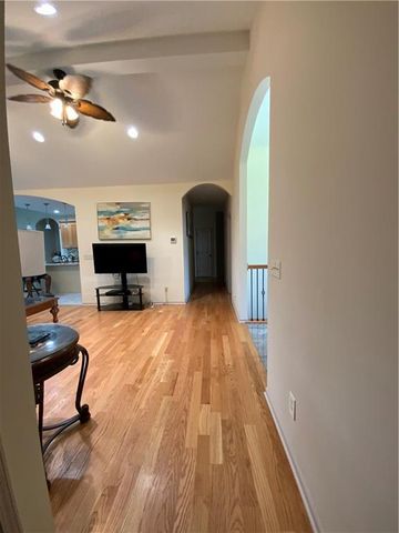18144 Evans Road, Tonganoxie, KS 66086