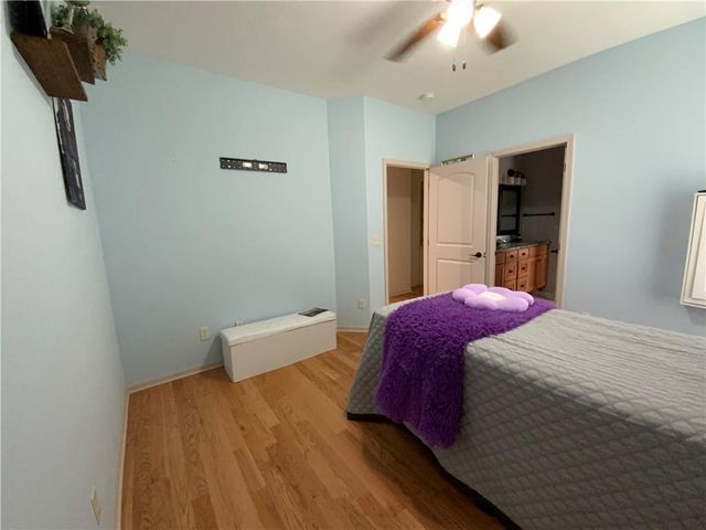 18144 Evans Road, Tonganoxie, KS 66086