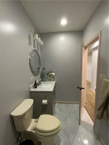18144 Evans Road, Tonganoxie, KS 66086